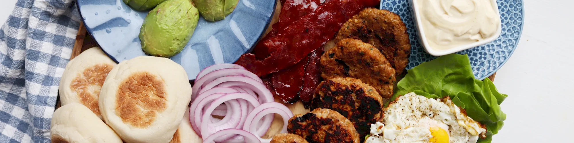 4_maple_turkey_burger_brunch_board